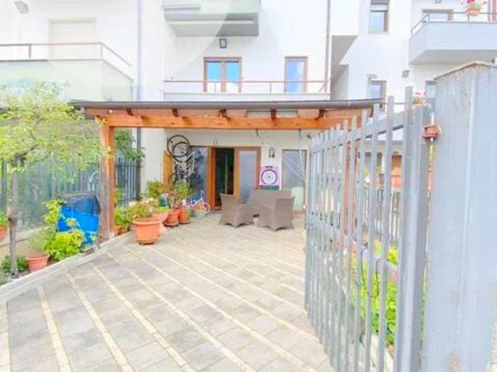 Casa con 6 locali in vendita in Via Basilicata, Sant'Elia Bazzano, L'Aquila