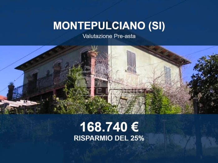Casa con 6 locali in vendita in Via Senese, Acquaviva, Montepulciano