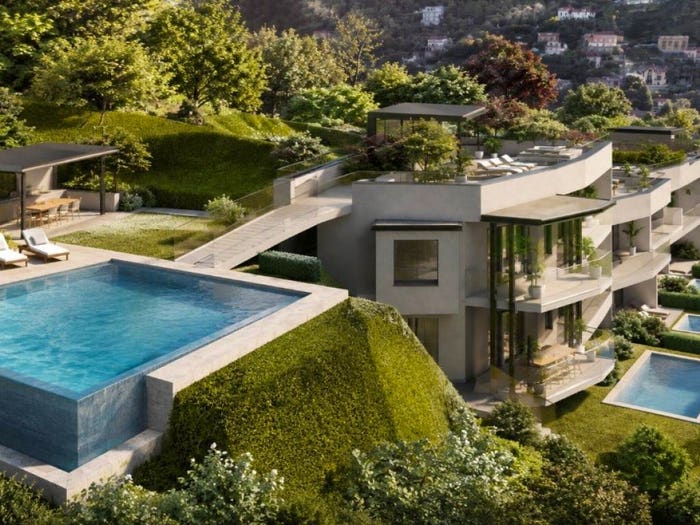 Casa quadrilocale in vendita in Via Donna Antonina Carcano, Laveno, LavenoMombello