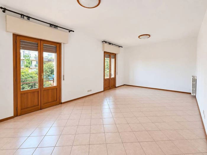 Appartamento con 5 locali in vendita in Via Francesco Redi, Villa Severi Cappuccini, Arezzo