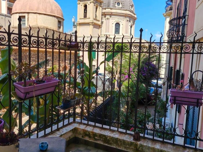 Appartamento trilocale in vendita in Via Oratorio della Pace, Centro Storico, Messina