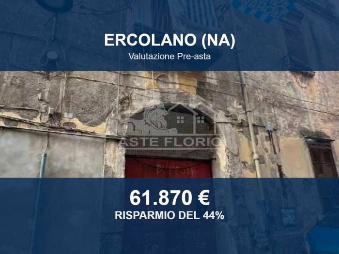 Appartamento con 6 locali in vendita in Vico Ascione, Centro, Ercolano