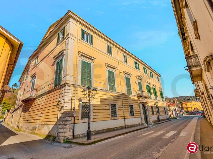 Casa con 6 locali in vendita in Via Roma, Centro, Isola del Liri