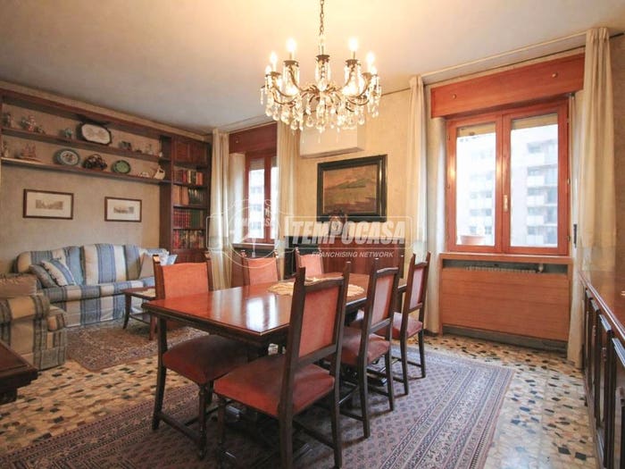 Appartamento trilocale in vendita in Via Privata Giuseppe Sacconi, Corvetto, Milano