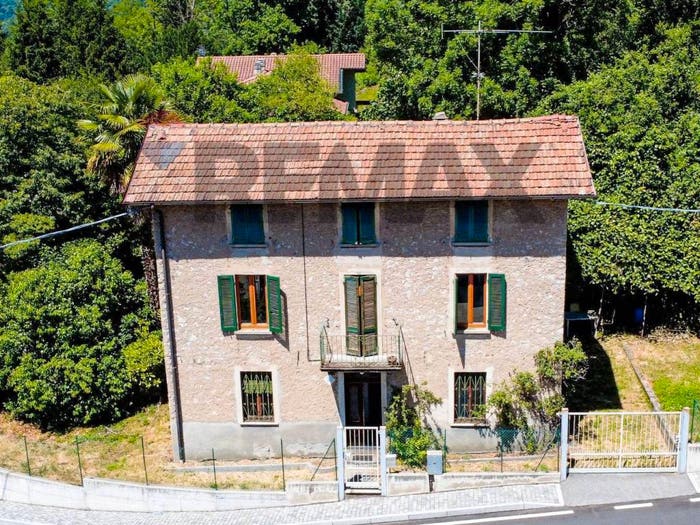Casa con 5 locali in vendita in Via Sassonia, Ferrera di Varese