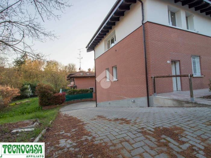 Appartamento trilocale in vendita in Via della Libertà, Ceretolo, Casalecchio di Reno