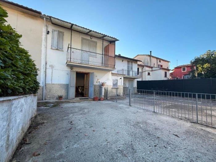 Casa bilocale in vendita in Via dei Cinque Colli, Padule San Marco, Gubbio