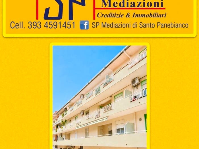 Appartamento trilocale in vendita in Via Caduti di Via Fani, Fiumefreddo di Sicilia