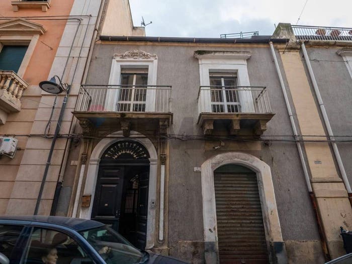 Appartamento con 6 locali in vendita in Vittorio Emanuele III, Francofonte