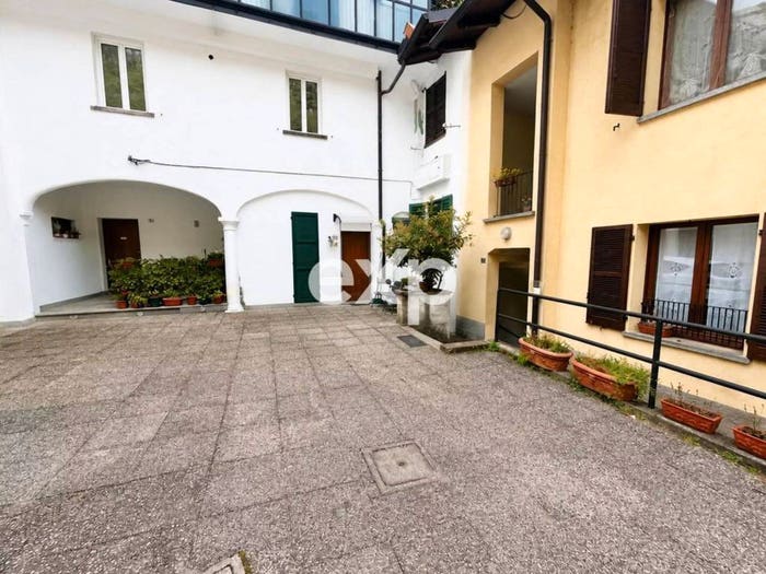 Appartamento trilocale in vendita in Salita Bosisolo, Centro, Oggiono