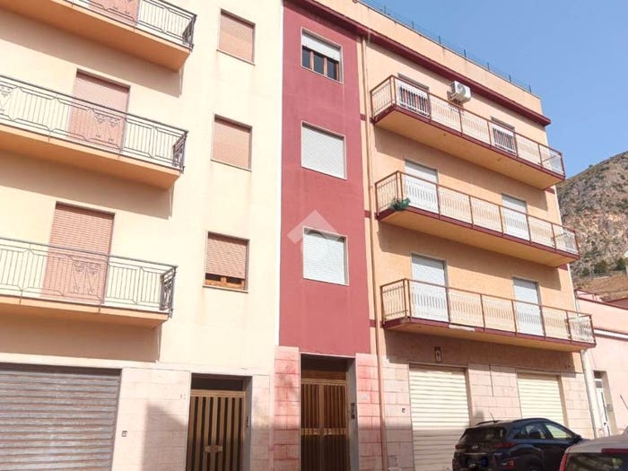 Appartamento con 5 locali in vendita in Via Taranto, Casa Santa, Erice
