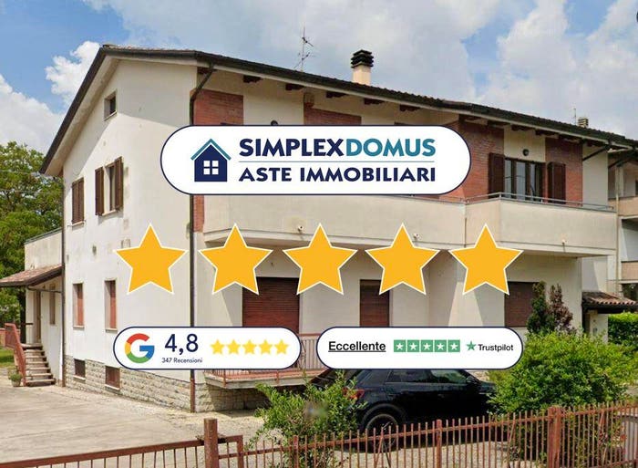 Appartamento con 6 locali in vendita in Via Roma, Centro, Città di Castello