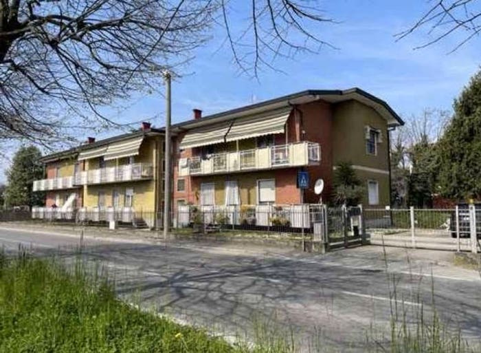 Appartamento quadrilocale in vendita in Via gaetano donizetti, Chignolo d'Isola