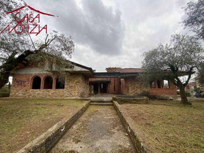 Casa con 6 locali in vendita in Segromigno San Colombano, Capannori