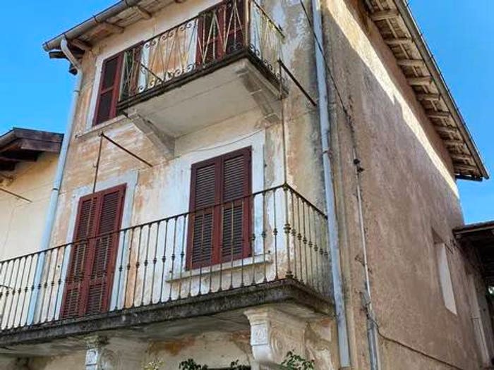 Casa con 5 locali in vendita in Via Trieste No Number, Brezzo, Brezzo di Bedero
