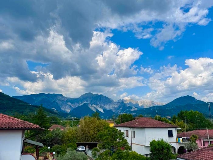 Casa con 6 locali in vendita in Via Filattiera, Avenza, Carrara