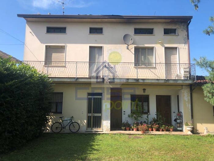 Appartamento quadrilocale in vendita in via roma, Centro, Villachiara