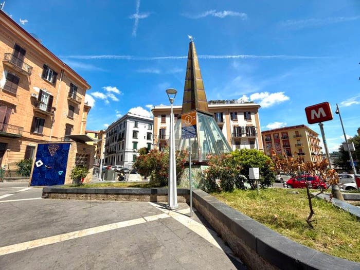 Appartamento trilocale in vendita in Vico Lungo San Raffaele, Stella Materdei, Napoli