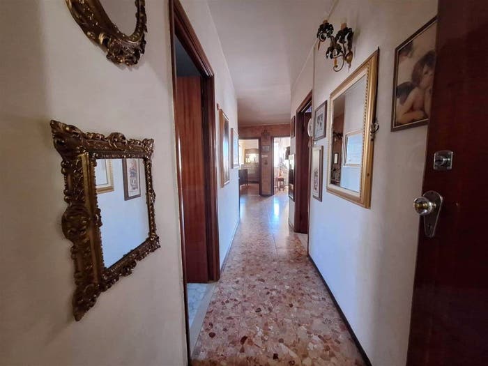 Appartamento con 6 locali in vendita in Centro, Urbisaglia