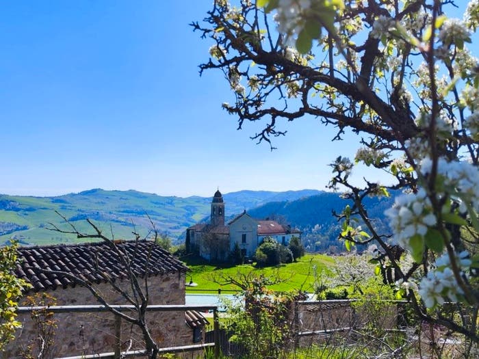 Casa con 5 locali in vendita in Località Gabbiano, Pianello Val Tidone