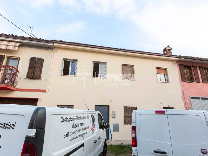 Casa trilocale in vendita in Via San Bartolomeo, Centro, Sant'Angelo Lodigiano