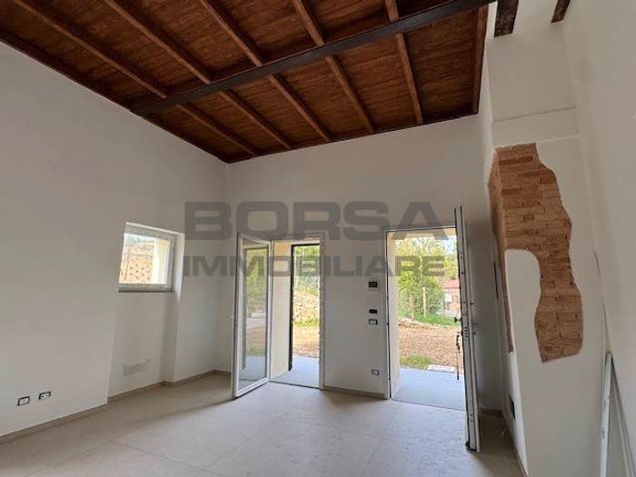 Appartamento quadrilocale in vendita in Via delle Sorgenti, Cisternino, Livorno