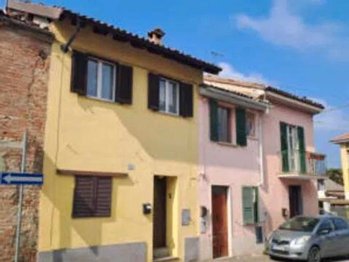 Casa trilocale in vendita in Via Roma, Centro, Codevilla