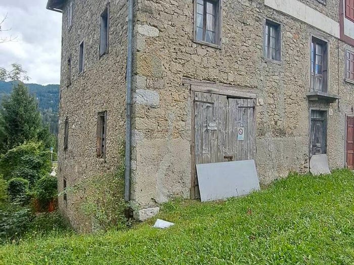 Casa con 6 locali in vendita in Via Roma, Lozzo di Cadore