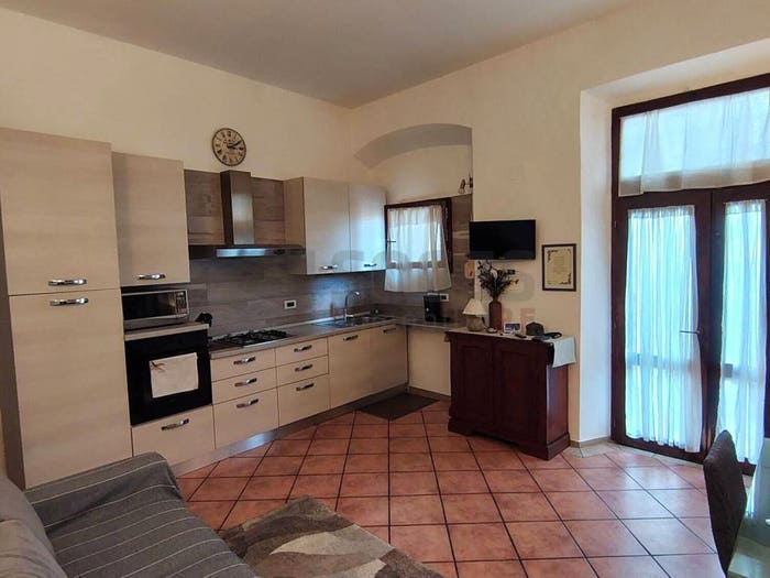 Appartamento trilocale in vendita in Via RScotellaro, Monteriggioni