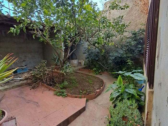 Appartamento quadrilocale in vendita in Via Giovanni Maria Angioj, Porto Torres