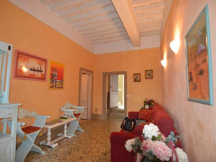 Appartamento con 6 locali in vendita in Colle Di Buggiano, Buggiano