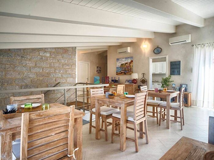 Casa con 6 locali in vendita in VIA SAN SIMPLICIO, San Simplicio, Olbia