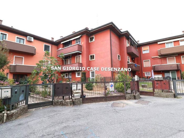Appartamento quadrilocale in vendita in Desenzanino, Desenzano del Garda