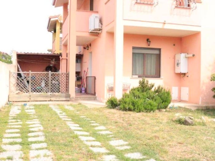 Casa con 5 locali in vendita in Via Palmiro Togliatti, Barrali