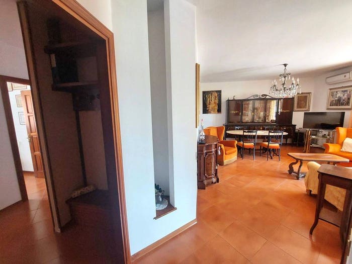Appartamento con 5 locali in vendita in Porto Potenza Picena, Potenza Picena