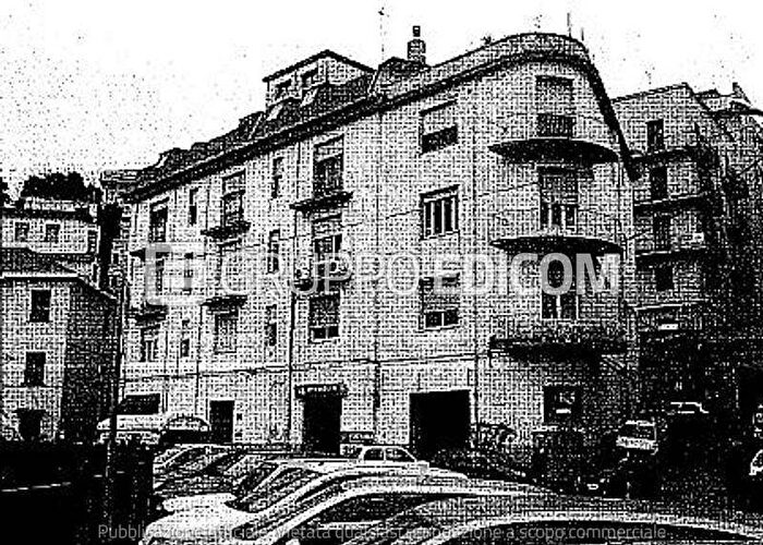 Appartamento con 6 locali in vendita in via Domenico Milelli, Centro Storico, Catanzaro