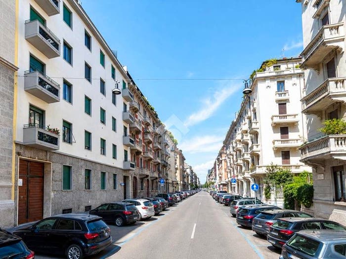 Appartamento trilocale in vendita in Via giuseppe compagnoni, Plebisciti Susa, Milano