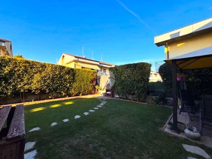 Appartamento trilocale in vendita in Via E Toti, Beccacivetta Azzano, Castel d'Azzano