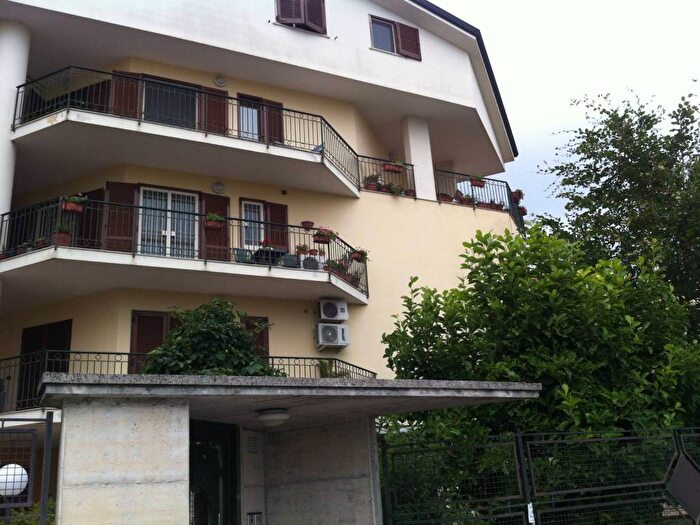 Appartamento trilocale in vendita in Via Michelangelo Buonarroti, San Nicola la Strada