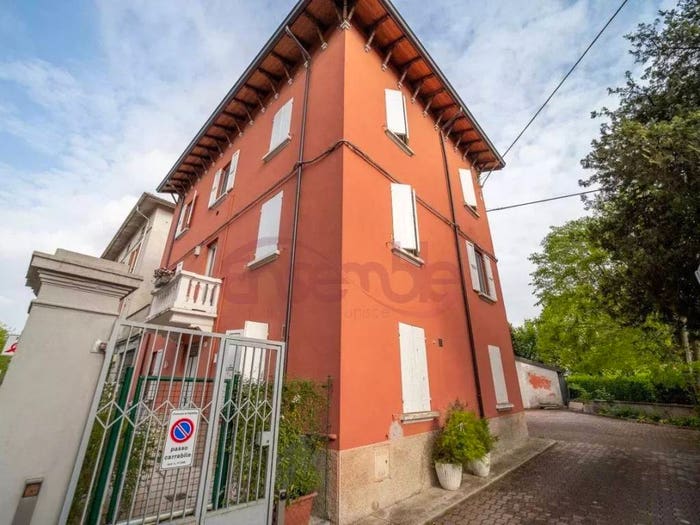 Appartamento trilocale in vendita in Vicofertile, Parma