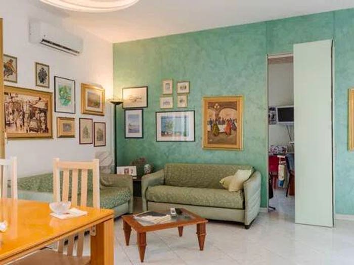 Appartamento con 6 locali in vendita in Via Arno, Centro, Ispica