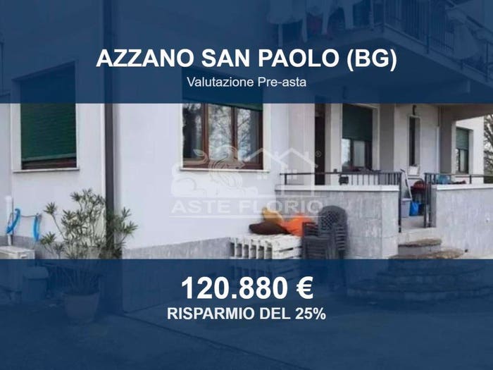 Appartamento con 5 locali in vendita in Via FOLZONI, Azzano San Paolo