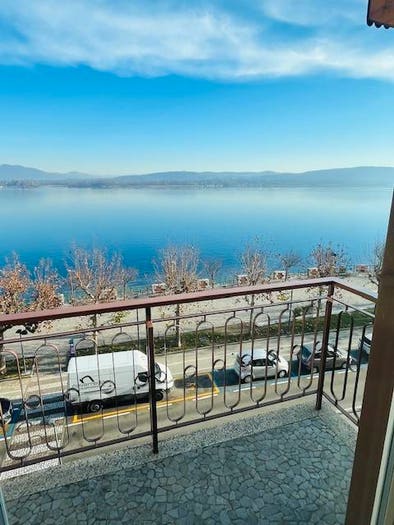 Appartamento trilocale in vendita in Corso Guglielmo Marconi, Centro, Arona