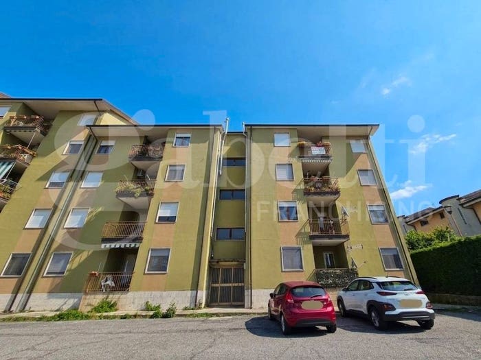 Appartamento con 5 locali in vendita in Via Pier Paolo Pasolini, Centro, Rovito
