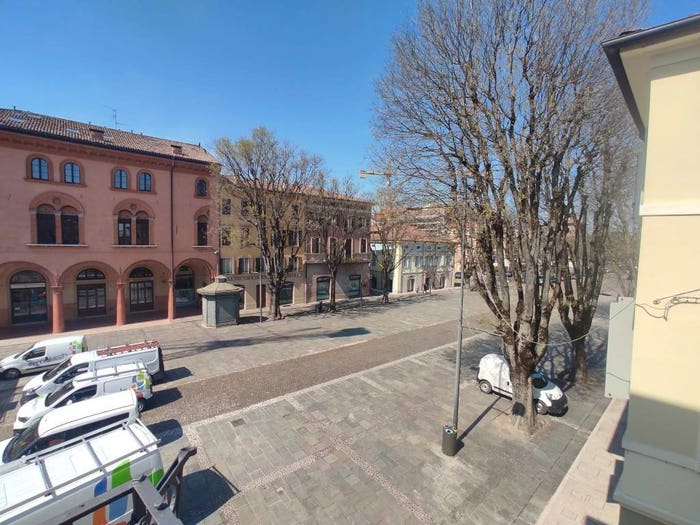 Appartamento con 6 locali in vendita in Centro, Mirandola