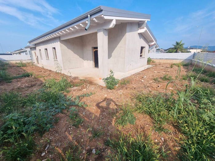Casa quadrilocale in vendita in Via Molini, Lonato, Lonato del Garda