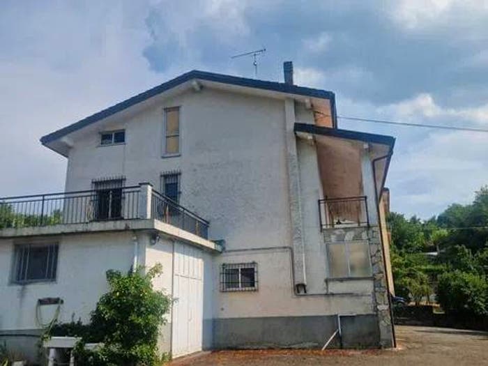 Casa con 6 locali in vendita in Via Regina Elena B, Tramontana, Parodi Ligure
