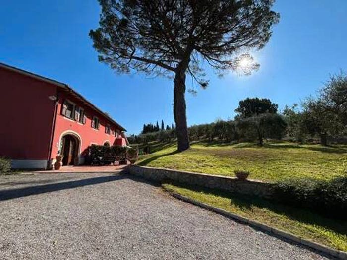 Casa con 6 locali in vendita in Via Orazio Bacci, Castelfiorentino