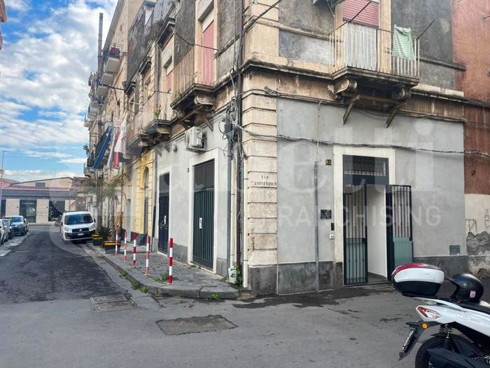 Appartamento trilocale in vendita in Via de Branca, Libertà Stazione, Catania