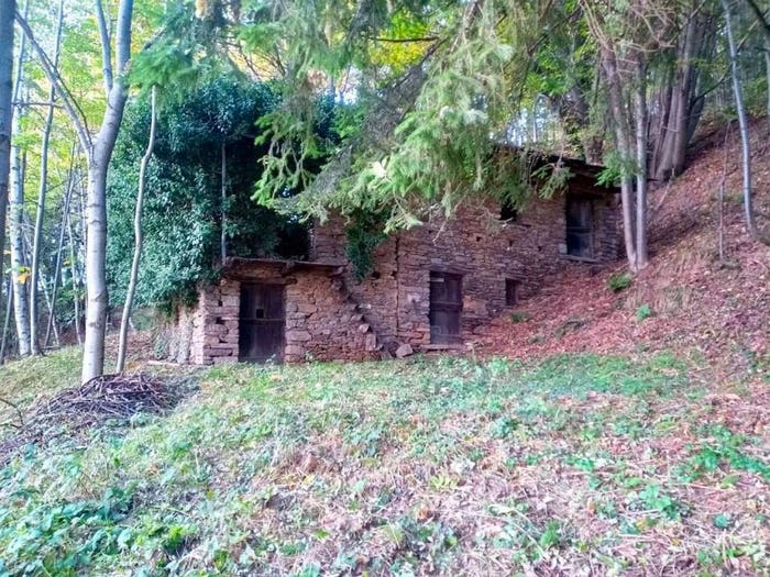 Casa trilocale in vendita in Piazza Roma, Angrogna